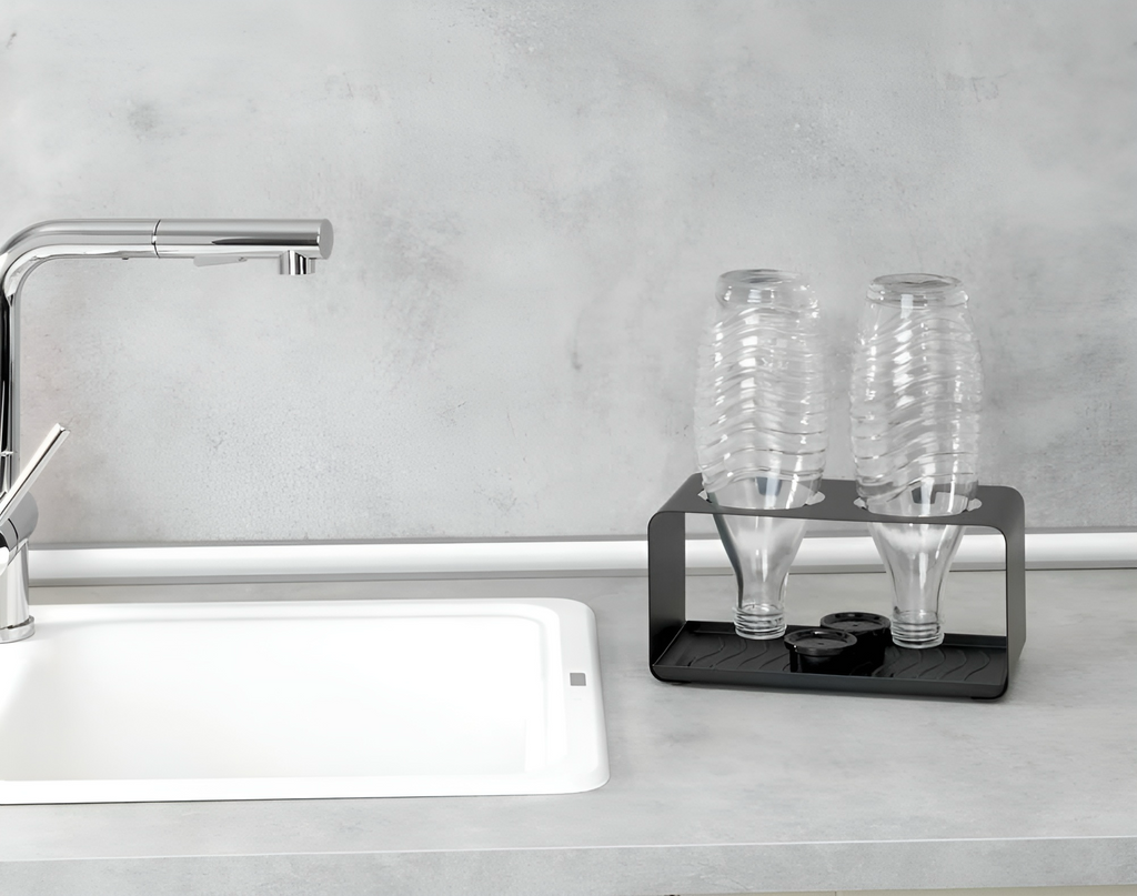 SodaStream Wassersprudler Crystal 3.0, 2x Pepsi Sirup 5x Glaskaraffen, Flaschenhalter Schwarz, Flaschenbürste