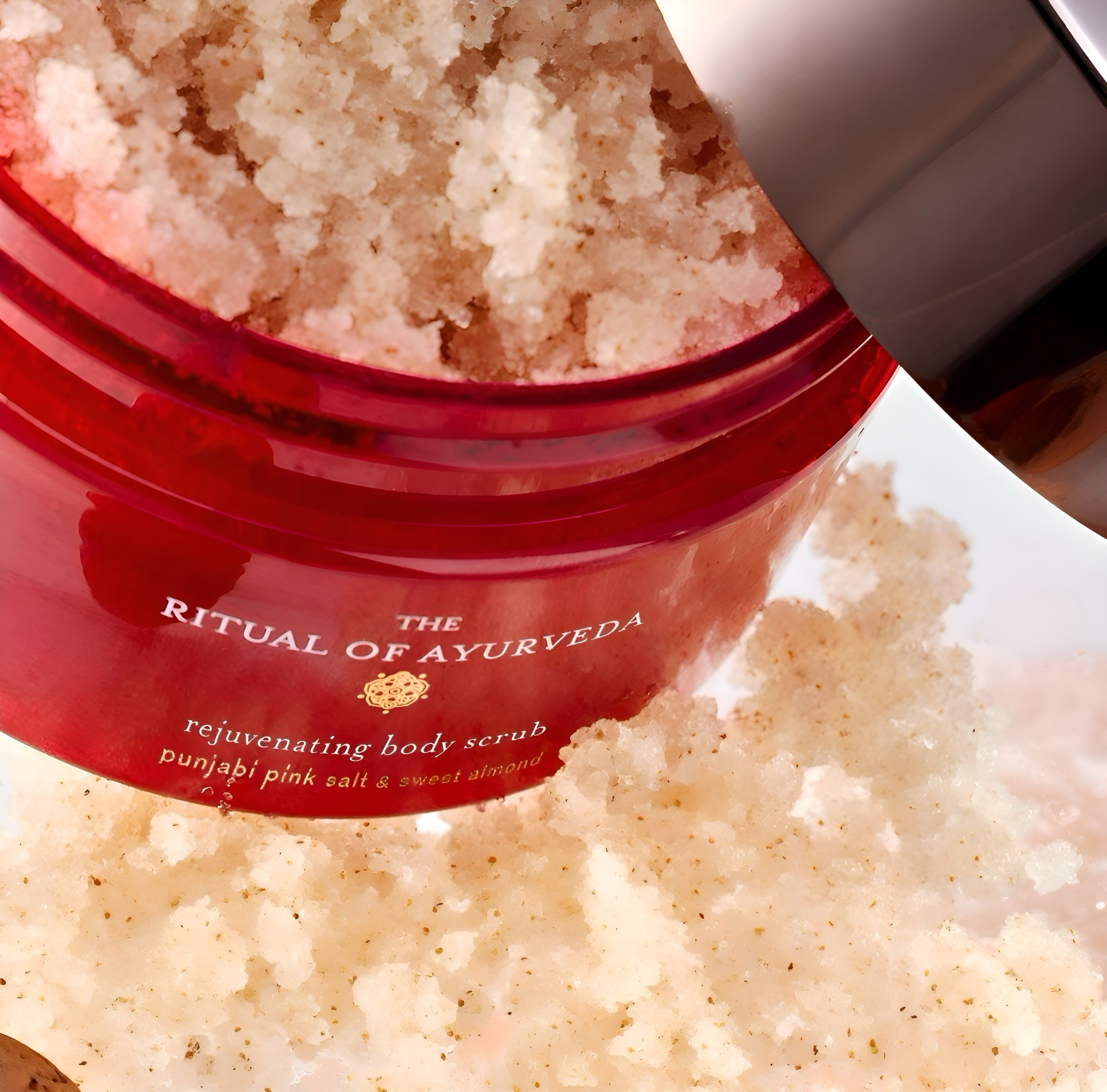 RITUALS Ayurveda Body Scrub Indische Rose & Mandel 300 g